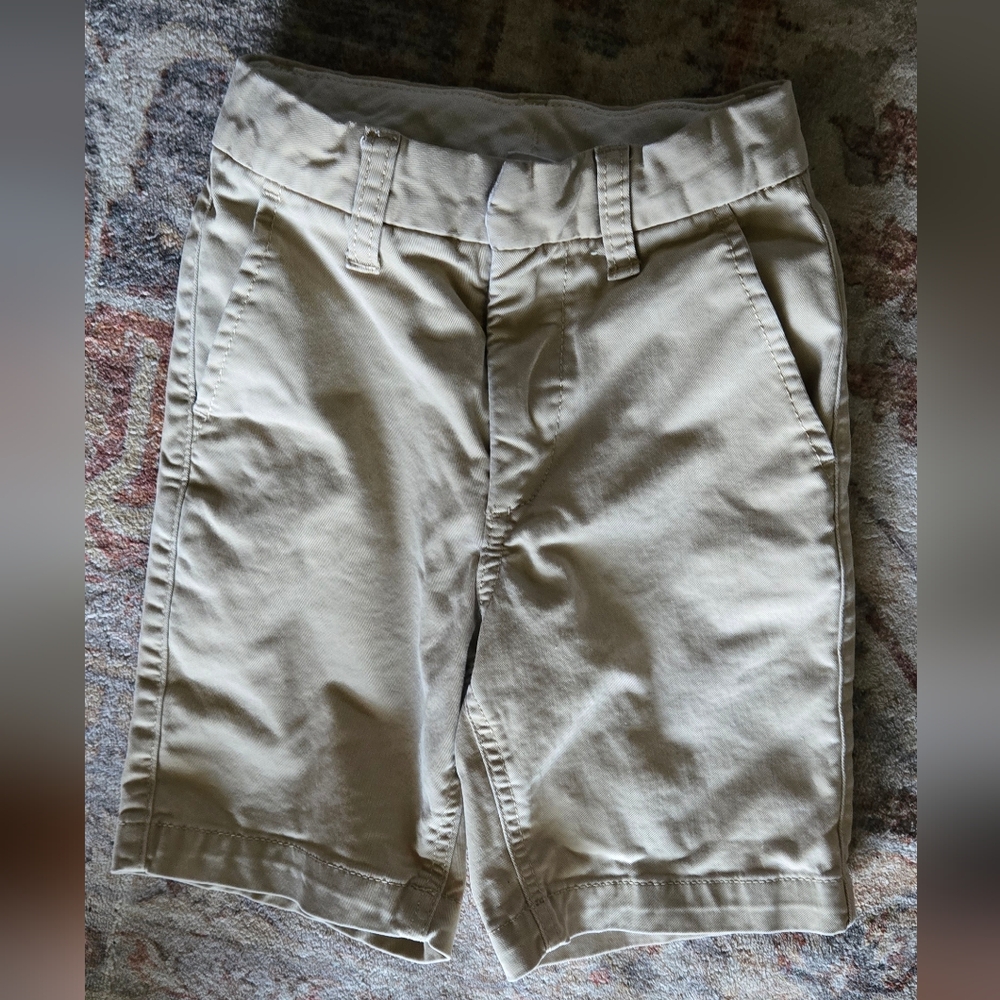 GAP Boy's Kids Tan Khaki  Shorts Size 7 Slim